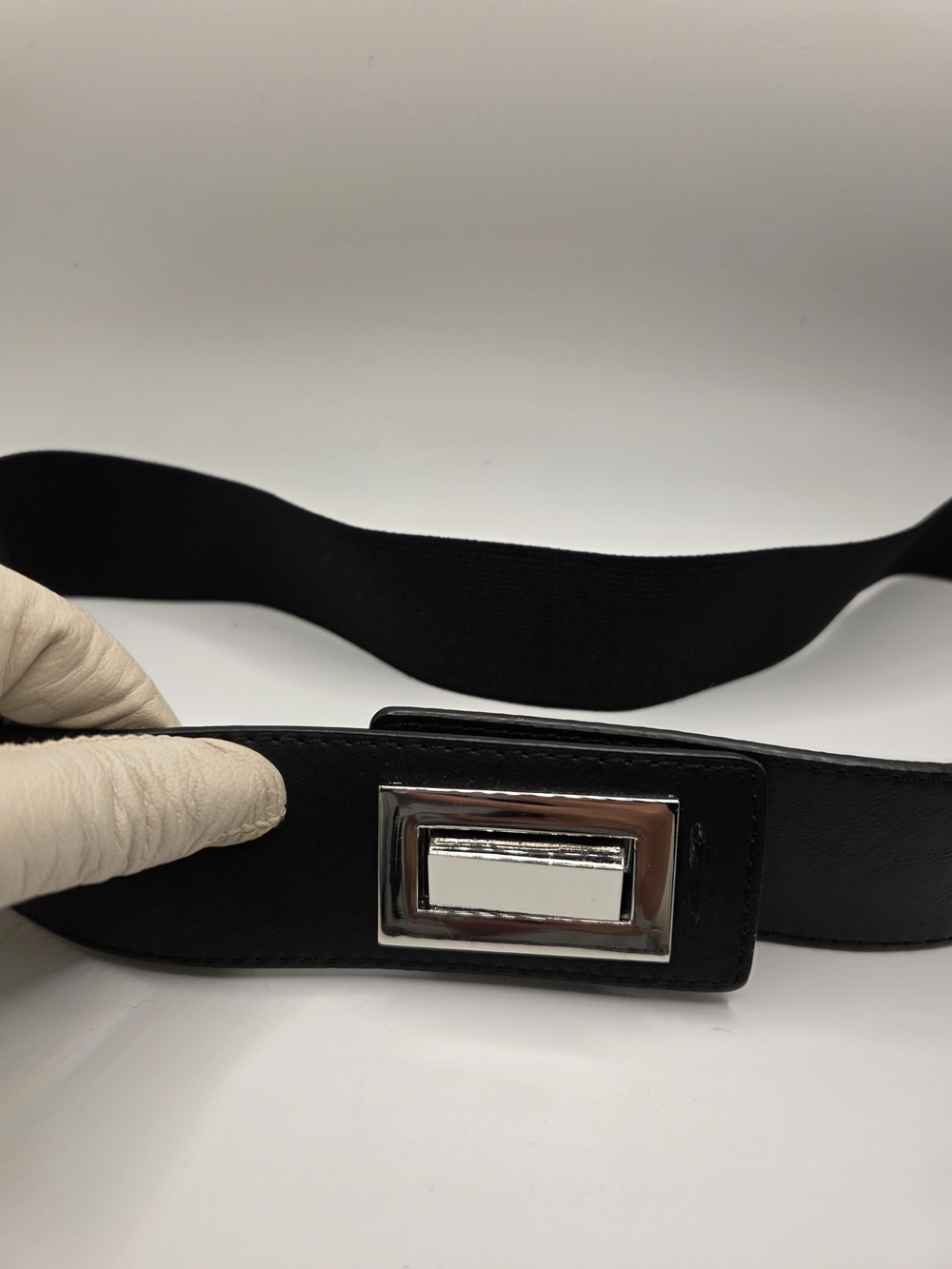 Cleo Black Stretch Waist Belt Silver Geometric Buckle Size M